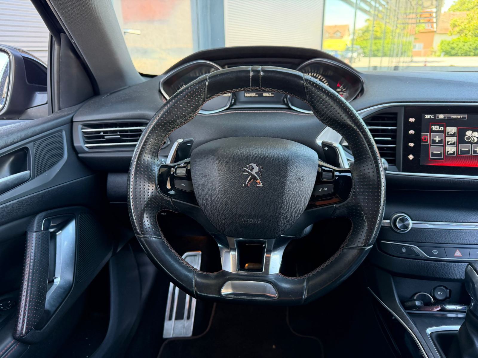 Peugeot 308 1.2 - GT-LINE - AUTOMATIK - KAMERA - AUTOKREDIT, fotografija 17