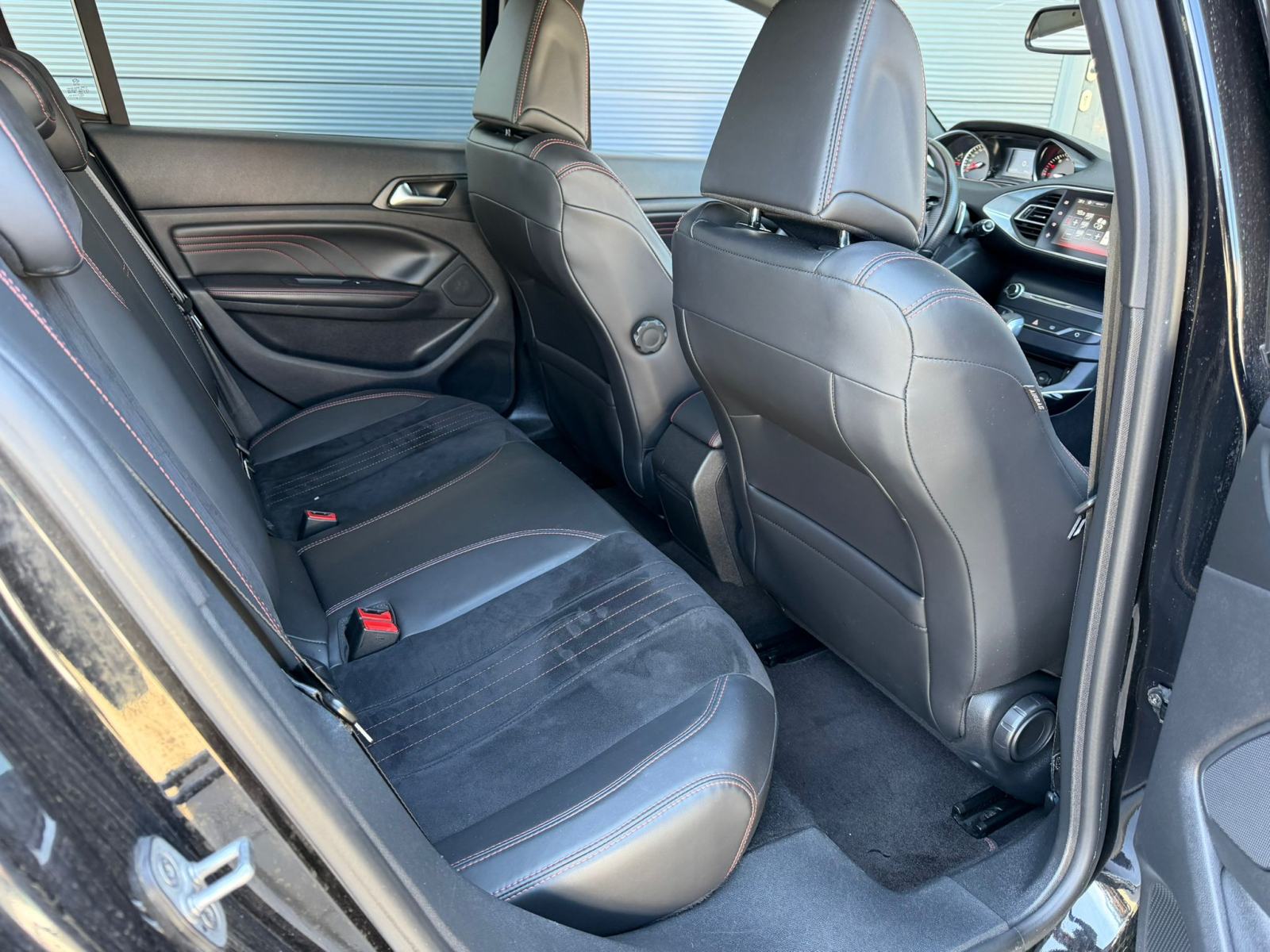 Peugeot 308 1.2 - GT-LINE - AUTOMATIK - KAMERA - AUTOKREDIT, fotografija 12