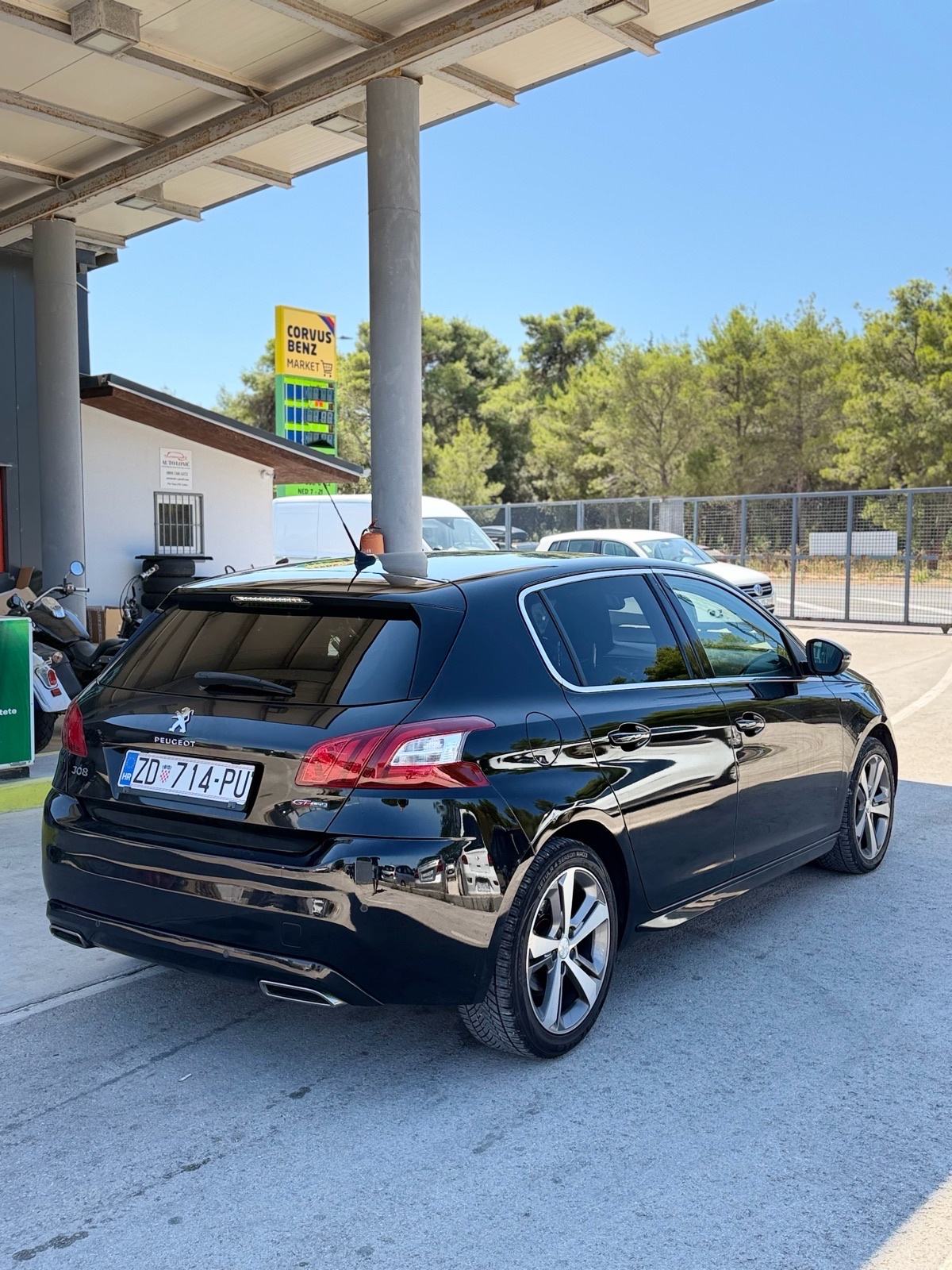 PEUGEOT 308 1.2 *GT LINE* JAMSTVO 12 MJ*REG 05/27*, fotografija 5