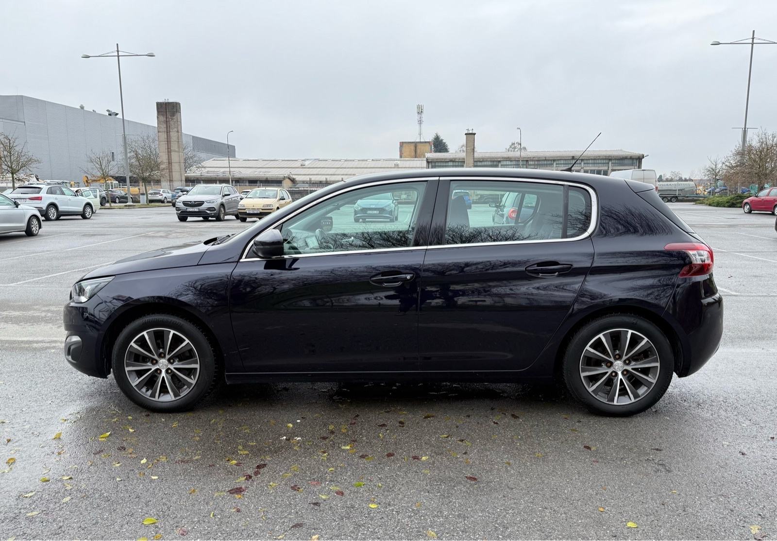 Peugeot 308 1,2 LEASING BEZ UČEŠĆA, NAVI, FULL LED, KAM, ALU, PANORAMA, fotografija 4