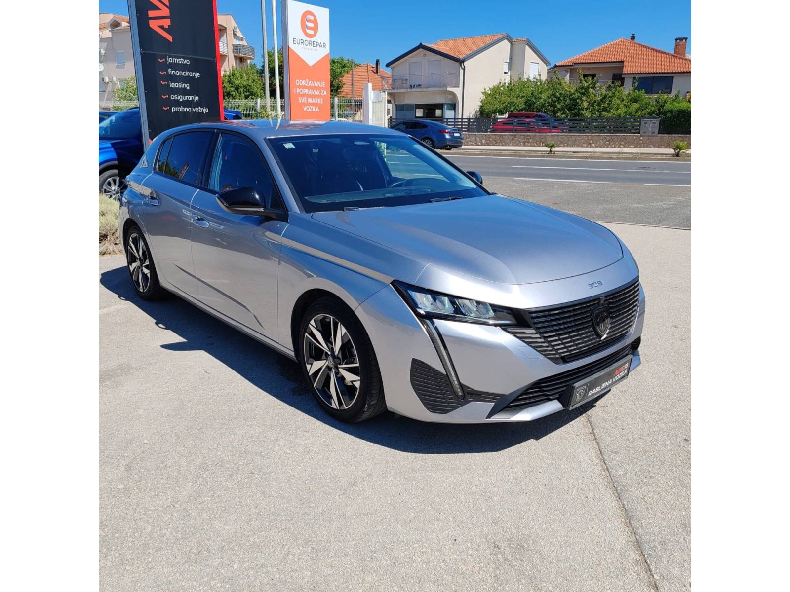 PEUGEOT 308 1.2 PureTech 130 KS ALLURE AUTOMATIK *VOZILO S JAMSTVOM*, fotografija 2