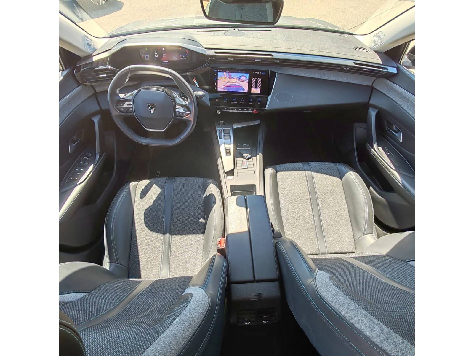 PEUGEOT 308 1.2 PureTech 130 KS ALLURE AUTOMATIK *VOZILO S JAMSTVOM*, fotografija 12