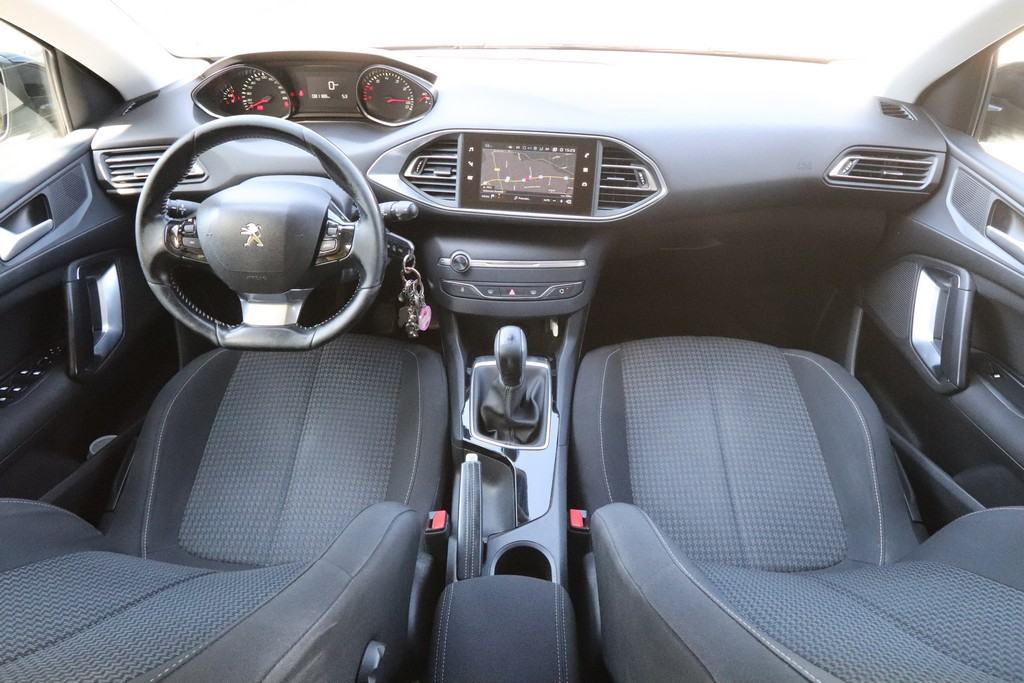 Peugeot 308 1.2 PureTech Active Business -FACELIFT-, fotografija 5