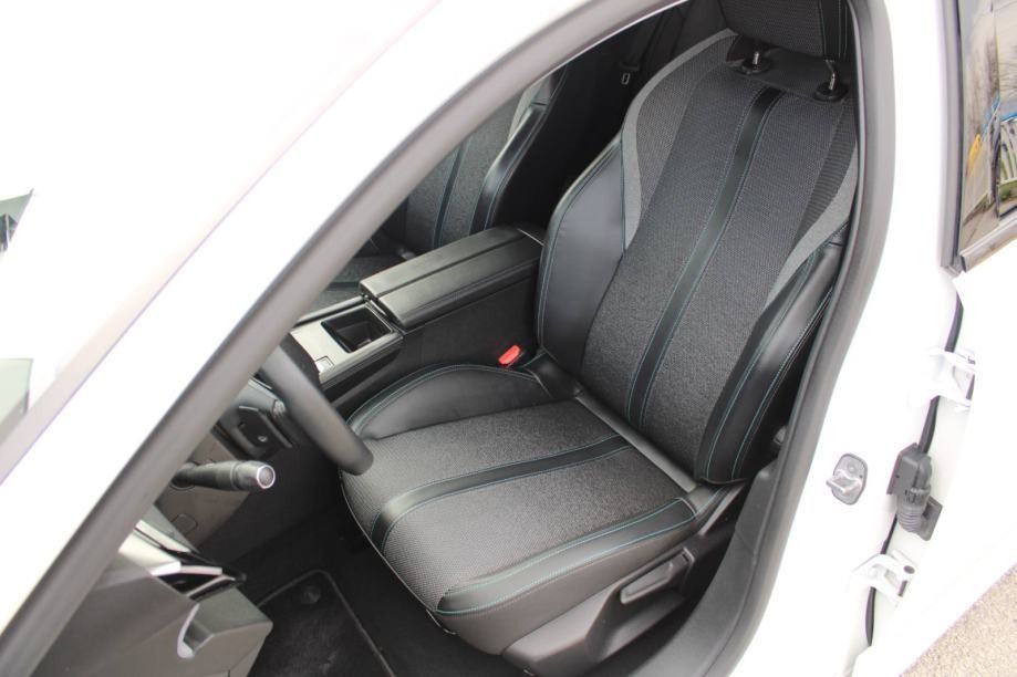 Peugeot 308 1.2 PureTech Allure Automatik LED Navigacija Kamera LEASIN, fotografija 9