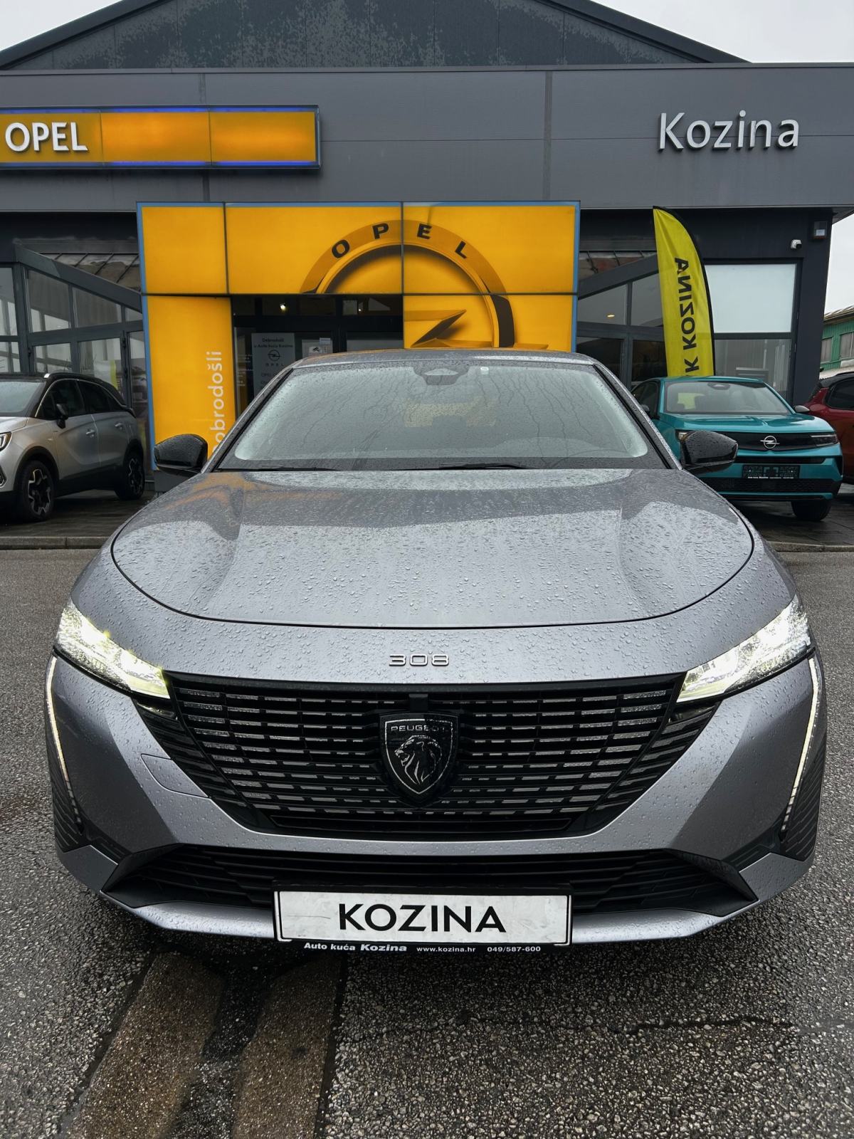 Peugeot 308 1,2 PureTech 2 GODINE JAMSTVA AUTOMATIK, NAVI, ALU, fotografija 2