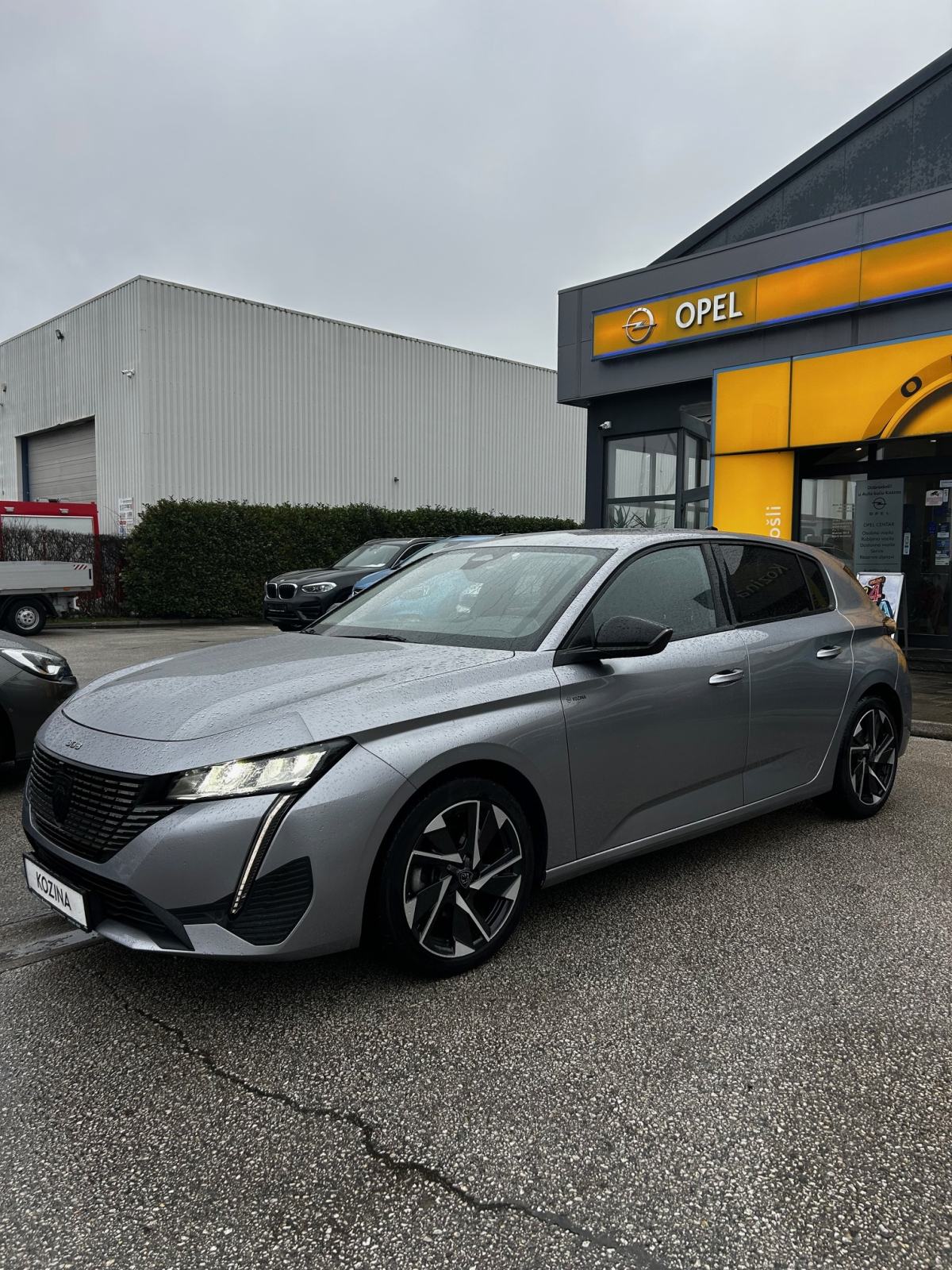 Peugeot 308 1,2 PureTech 2 GODINE JAMSTVA AUTOMATIK, NAVI, ALU, fotografija 3