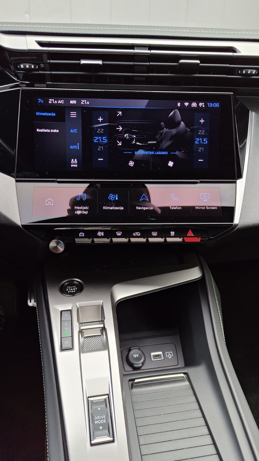 Peugeot 308 1.2 PURETECH GT, 96 KW (130 PS), AUTOMATIK, JAMSTVO, fotografija 14