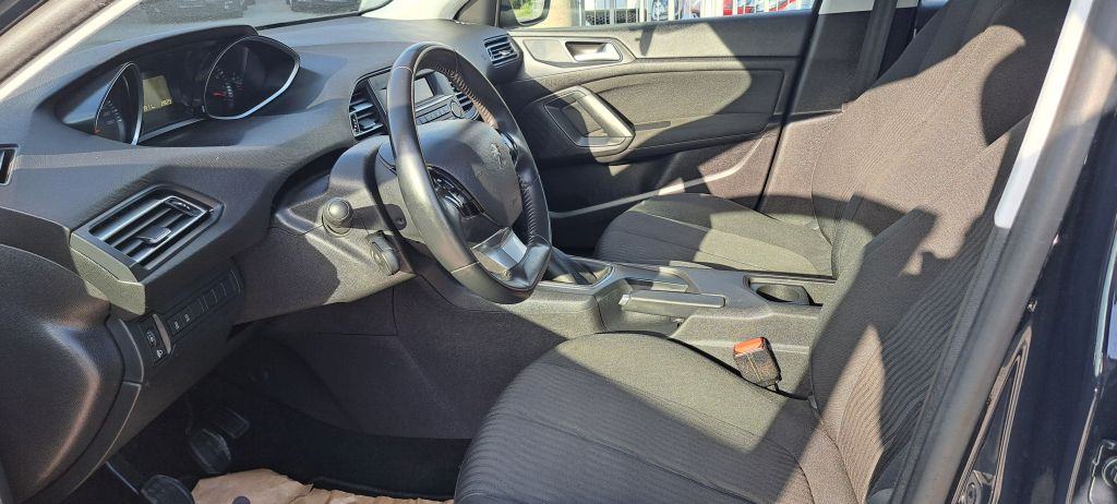Peugeot 308 1,2 PureTech, fotografija 13