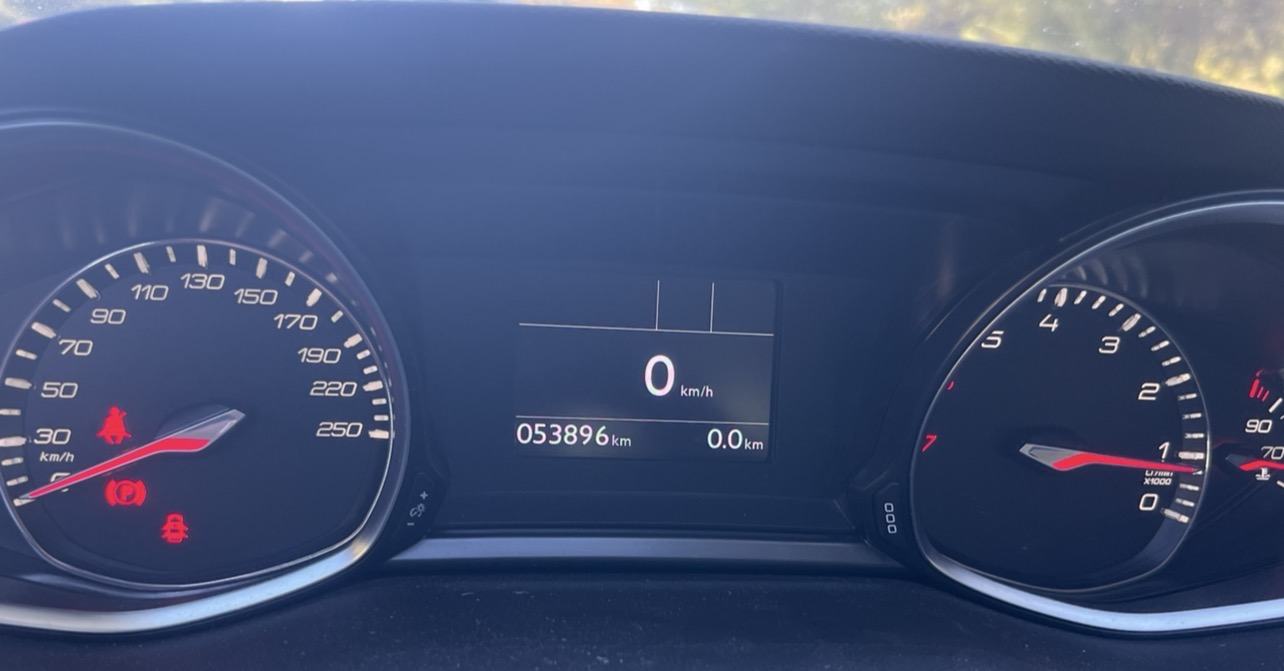 Peugeot 308 1,2 PureTech 10/2019 godina 53000 kilometraža, fotografija 4