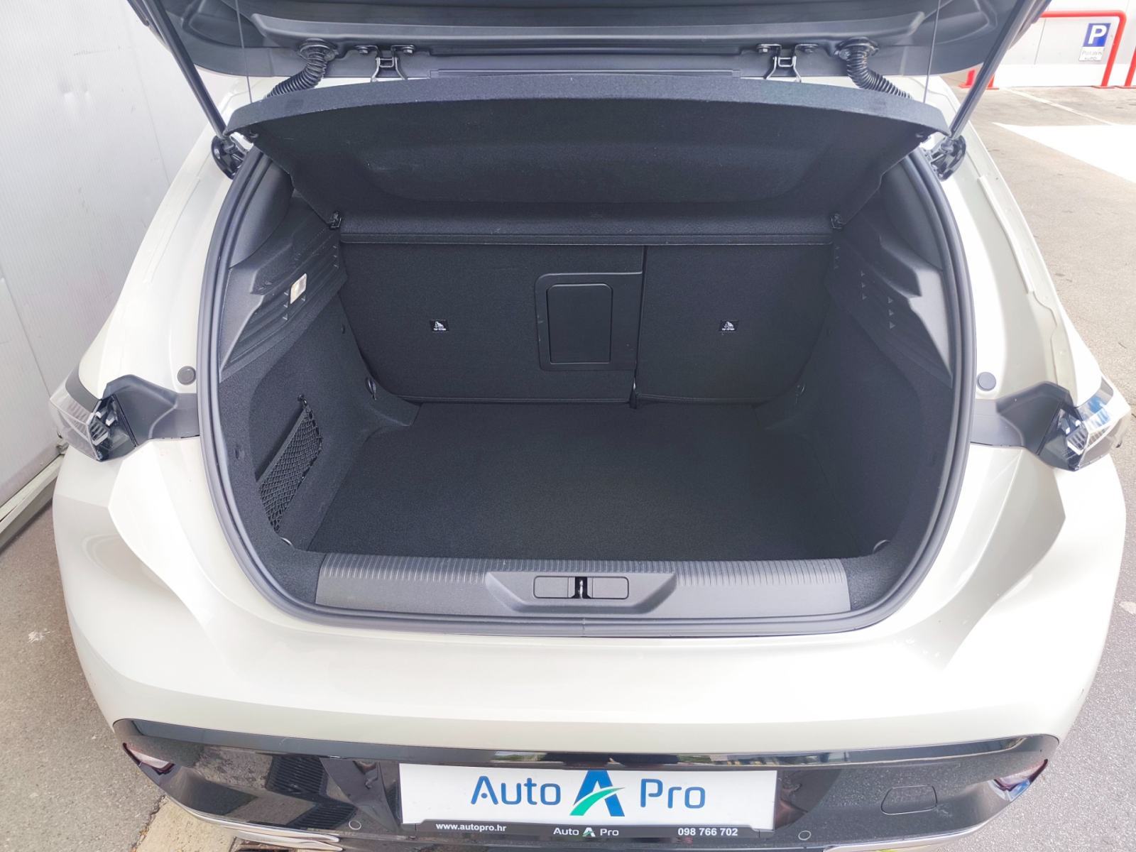 Peugeot 308 1,2 GT PACK BENZIN AUTOMATIK, JAMSTVO/LEASING!, fotografija 16