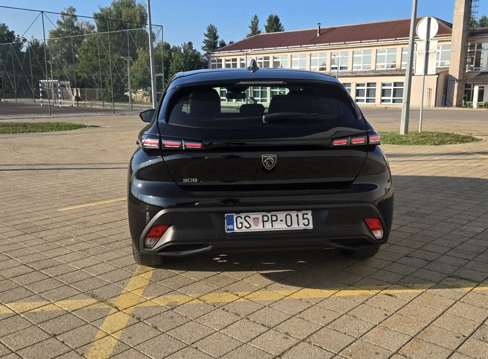 Peugeot 308 1,2, fotografija 5
