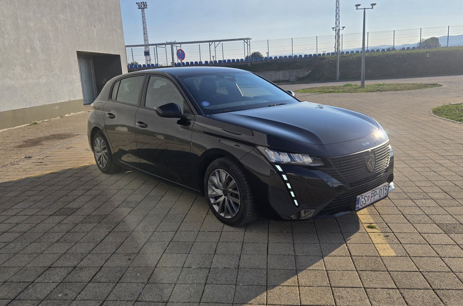 Peugeot 308 1,2, fotografija 7