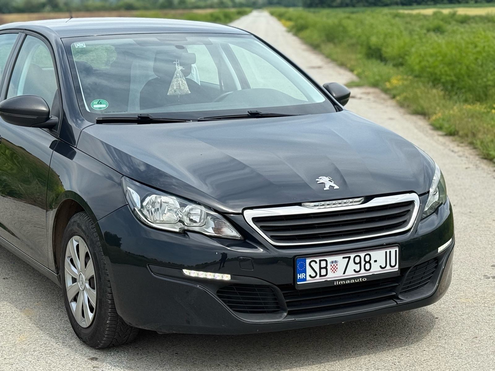 Peugeot 308 1,2 VTi, fotografija 5