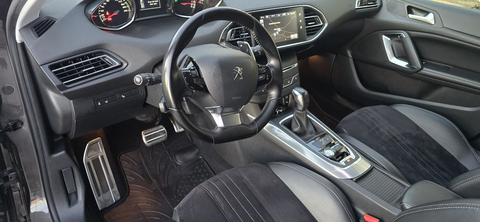 Peugeot 308, 2017.g, 1.2benz 96kw, 145tkm, AUTOMATIC,NAVI, KAMERA, fotografija 13