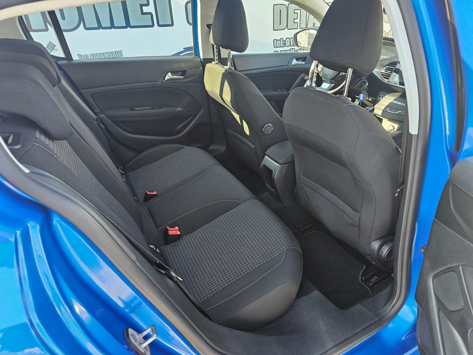 Peugeot 308 1,5 BlueHDi ACTIVE #HR AUTO# 103 TKM# LEASING-KARTICE, fotografija 5