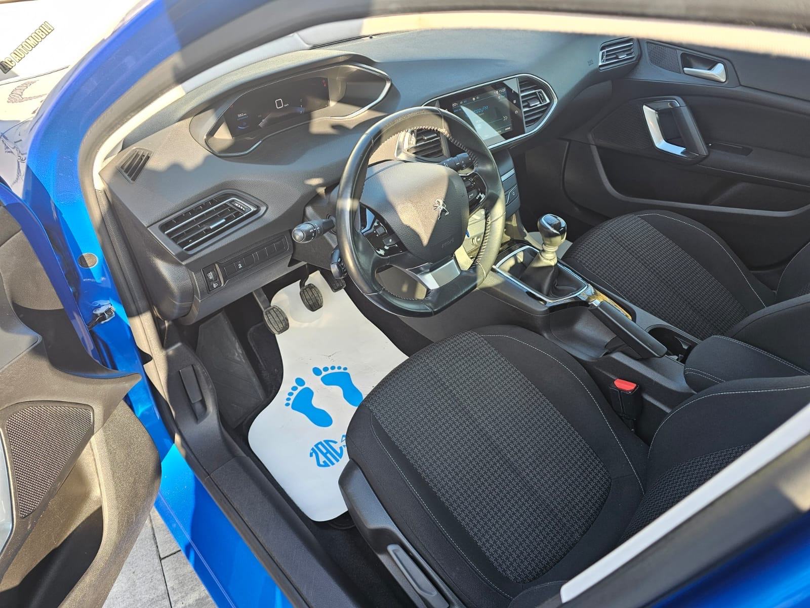 Peugeot 308 1,5 BlueHDi ACTIVE #HR AUTO# 103 TKM# LEASING-KARTICE, fotografija 7