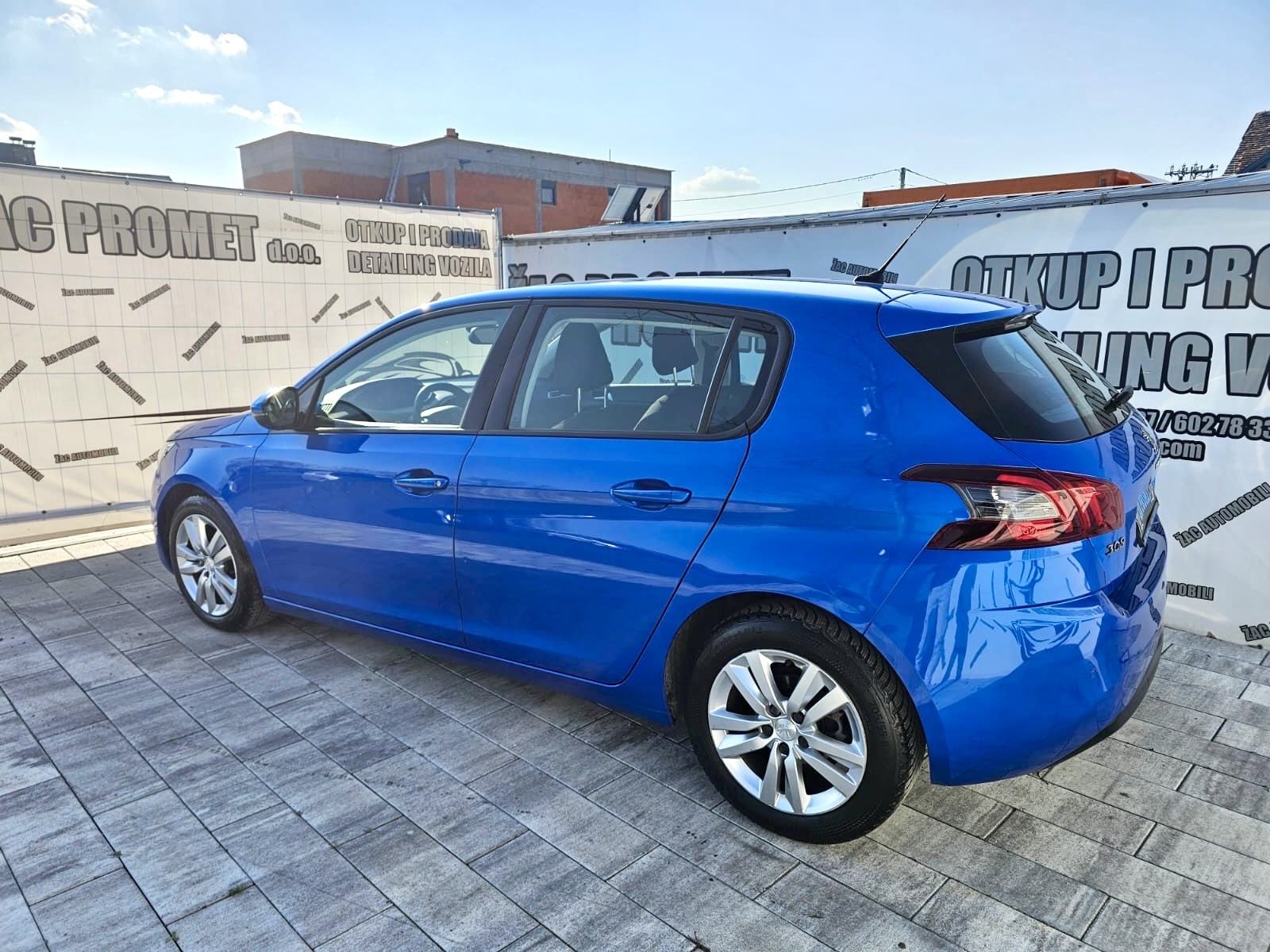 Peugeot 308 1,5 BlueHDi ACTIVE #HR AUTO# 103 TKM# LEASING-KARTICE, fotografija 13