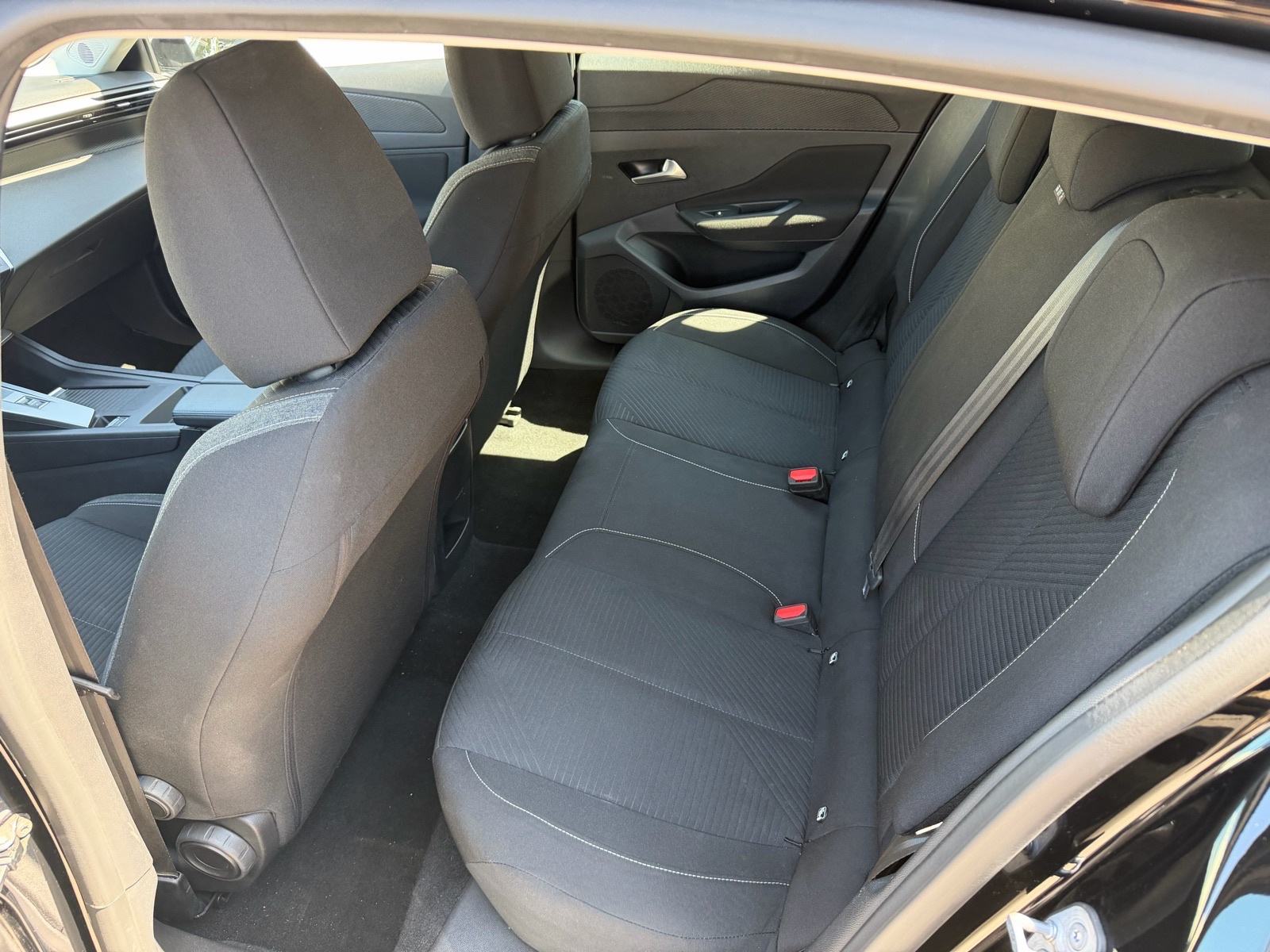 Peugeot 308 1,5 BlueHDI AUTOMATIK, ACTIVE PACK, U PDV-u, fotografija 7