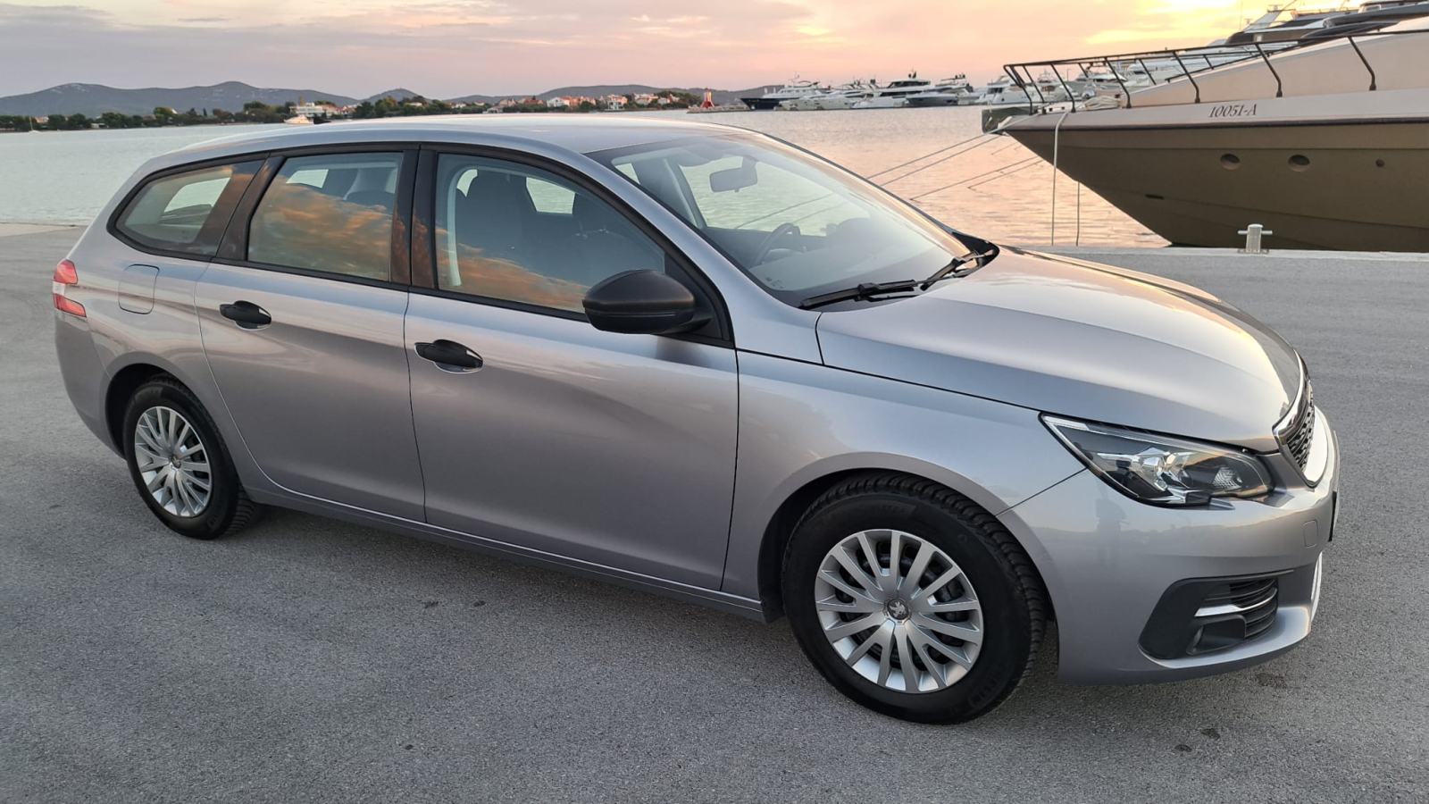 Peugeot 308 HDi 2019god,144-Tkm,ISPIS km.⭐️KOMPLET VELIKI SERVIS⭐️, fotografija 3