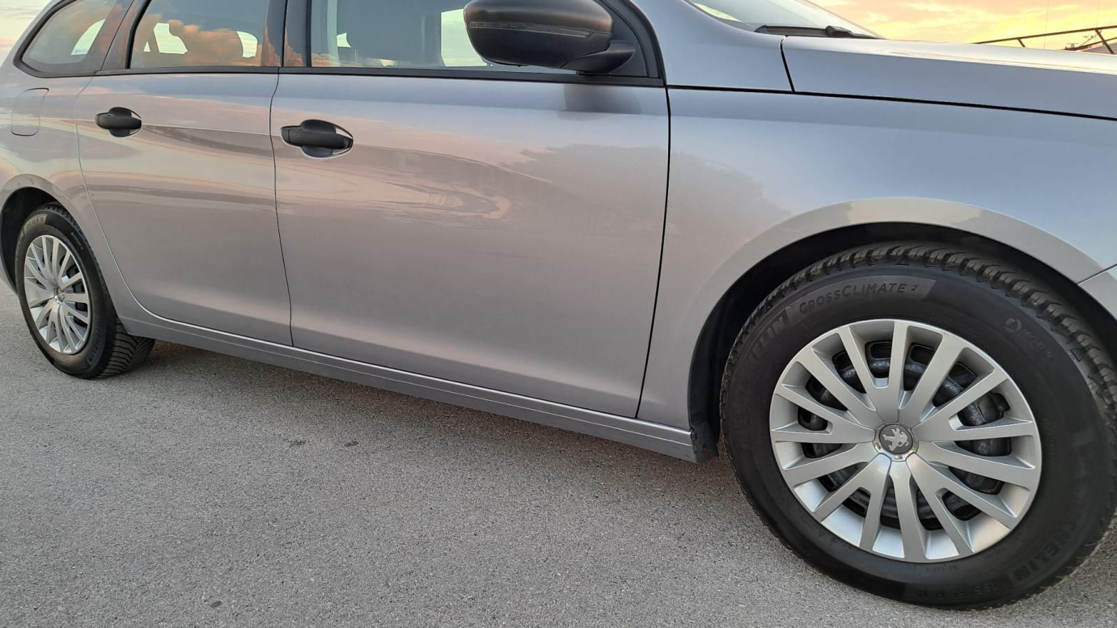 Peugeot 308 HDi 2019god,144-Tkm,ISPIS km.⭐️KOMPLET VELIKI SERVIS⭐️, fotografija 17