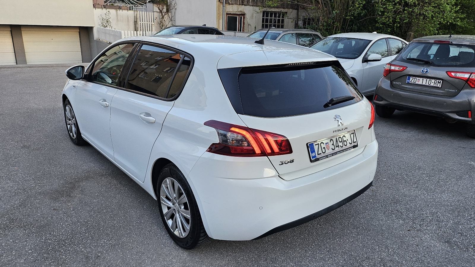 Peugeot 308 1,5 BlueHDi registriran do 06/2027, fotografija 4