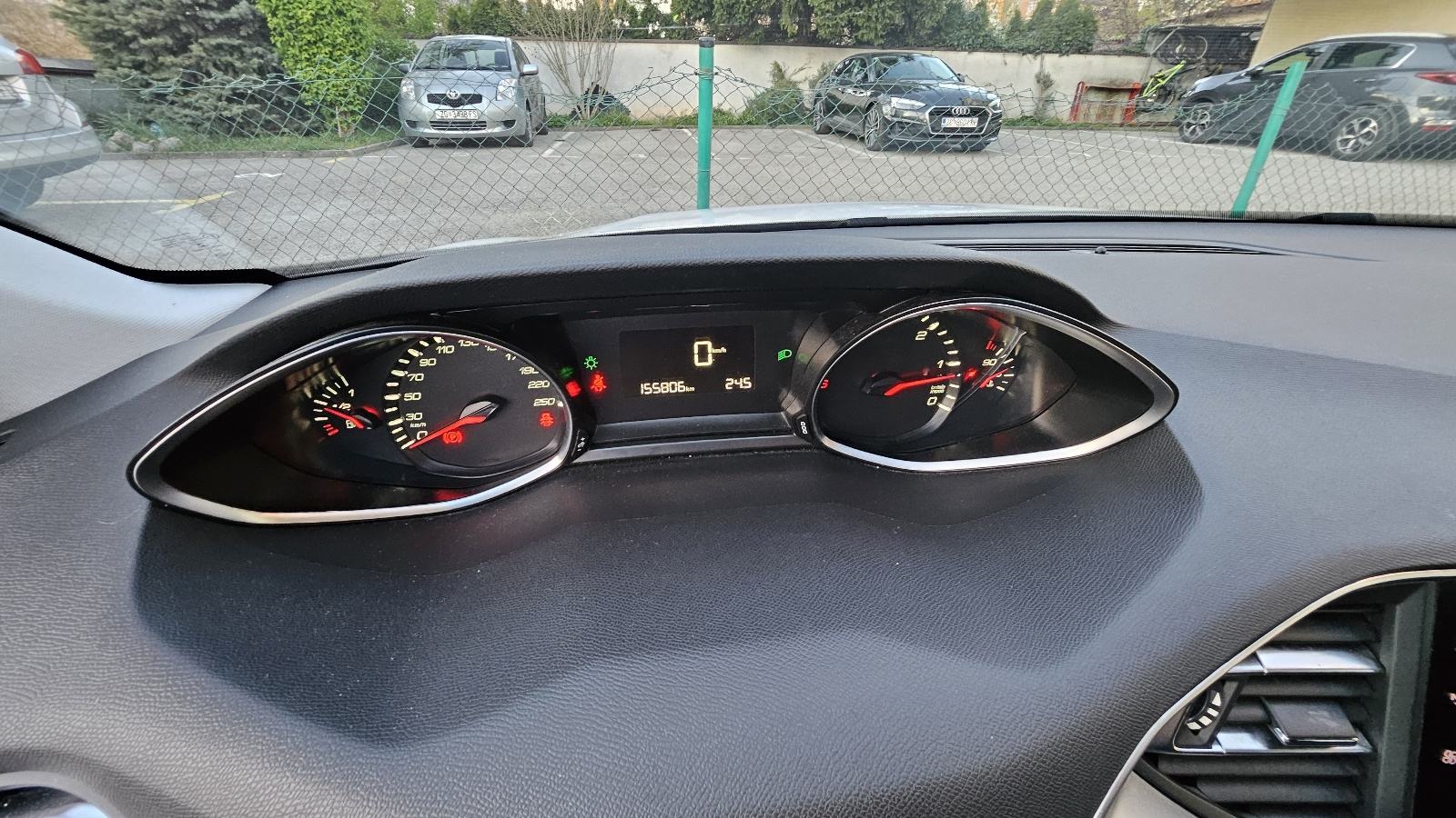 Peugeot 308 1,5 BlueHDi registriran do 06/2027, fotografija 14