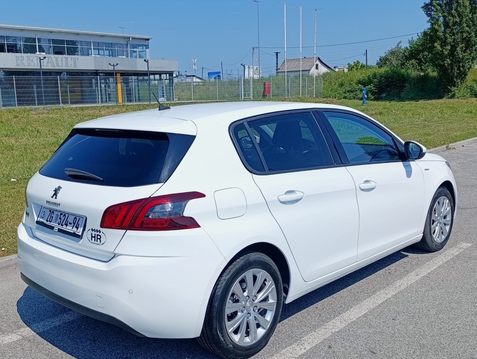 PEUGEOT 308 1.5 HDI 2018. - AKCIJA 6.666 EUR, fotografija 3