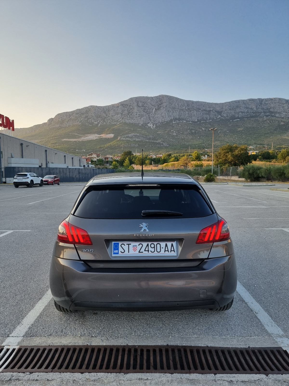 Peugeot 308 1,5 BlueHDi, fotografija 6