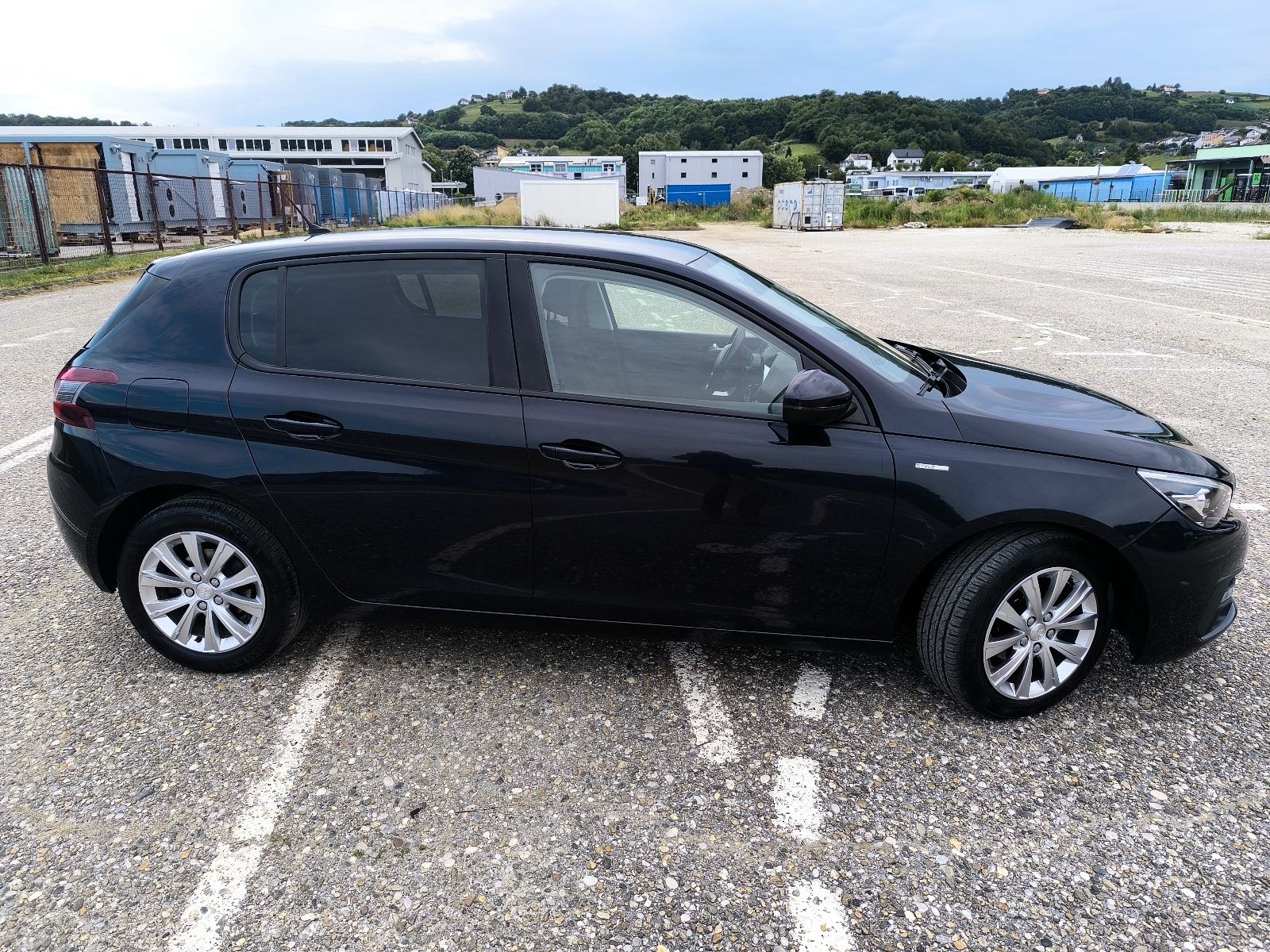 Peugeot 308 1,5 BlueHDi, fotografija 3