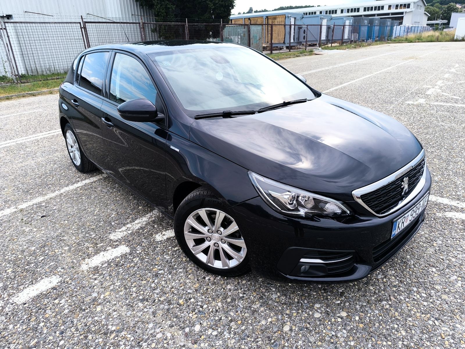 Peugeot 308 1,5 BlueHDi, fotografija 2