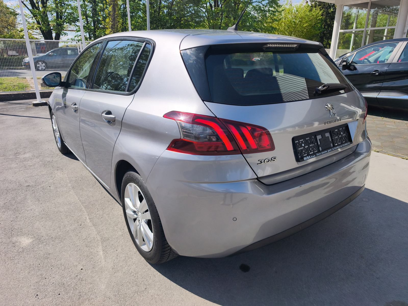 Peugeot 308 1,5 HDi 6 BRZINA NAVI PARK PILOT KOŽA LED BLUETOOTH, fotografija 10
