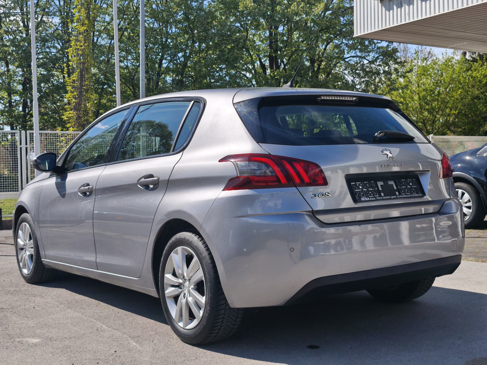 Peugeot 308 1,5 HDi 6 BRZINA NAVI PARK PILOT KOŽA LED BLUETOOTH, fotografija 9