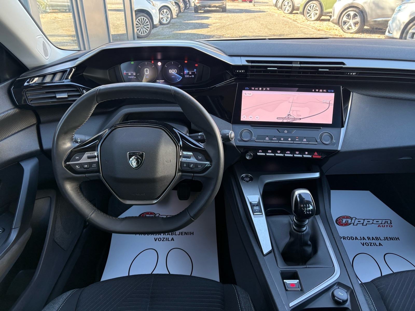 Peugeot 308 1,5 BlueHDi u PDV-u - NAVI - LEASING RATA VEĆ OD: 232,00 €, fotografija 13