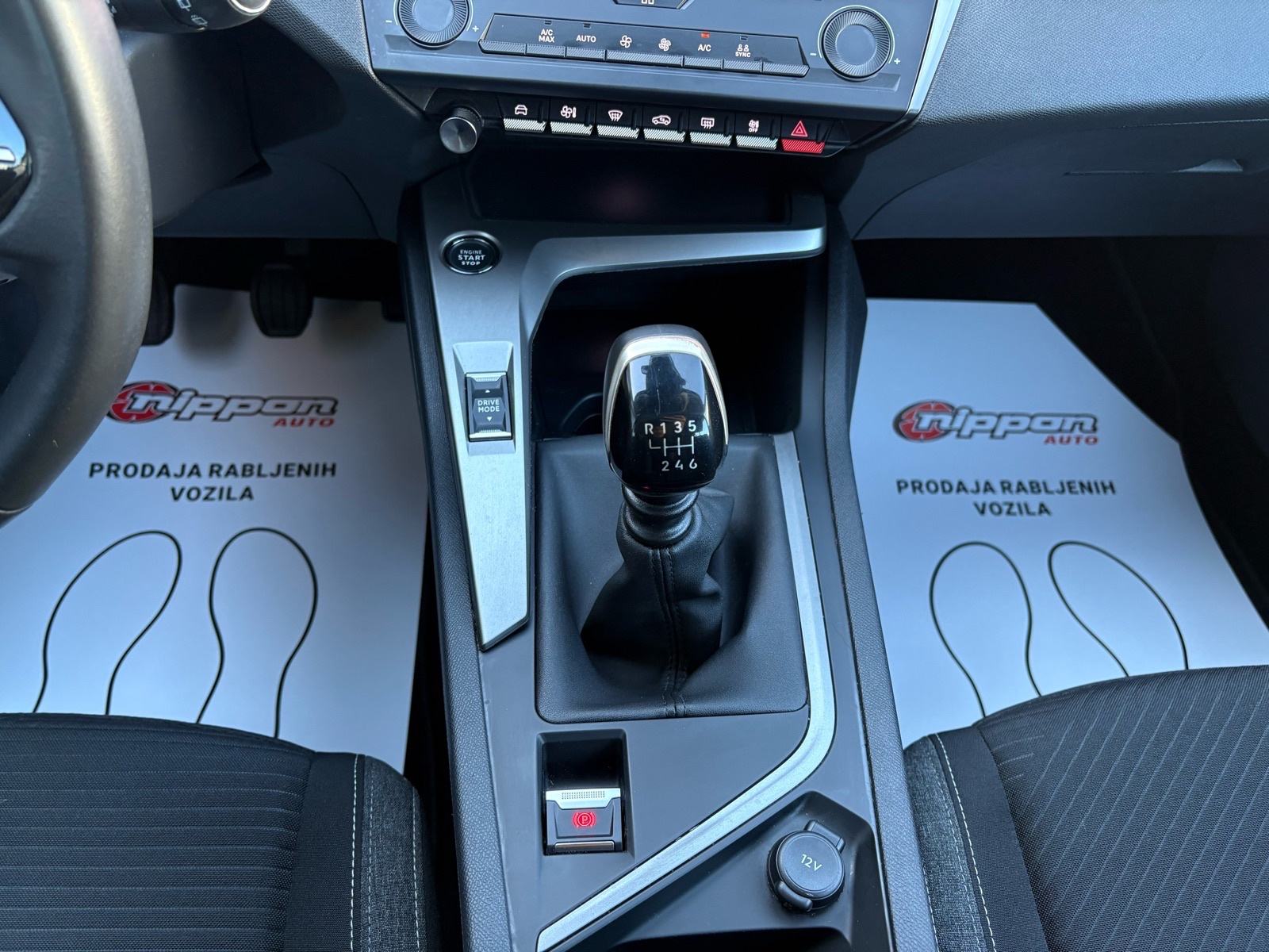 Peugeot 308 1,5 BlueHDi u PDV-u - NAVI - LEASING RATA VEĆ OD: 232,00 €, fotografija 16