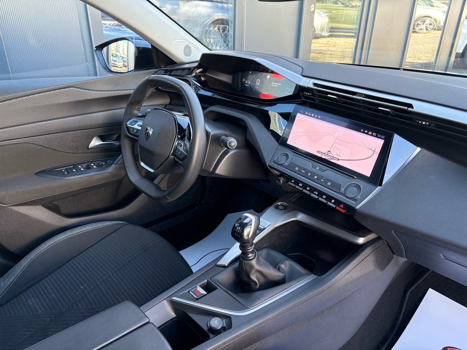 Peugeot 308 1,5 BlueHDi u PDV-u - NAVI - LEASING RATA VEĆ OD: 232,00 €, fotografija 18