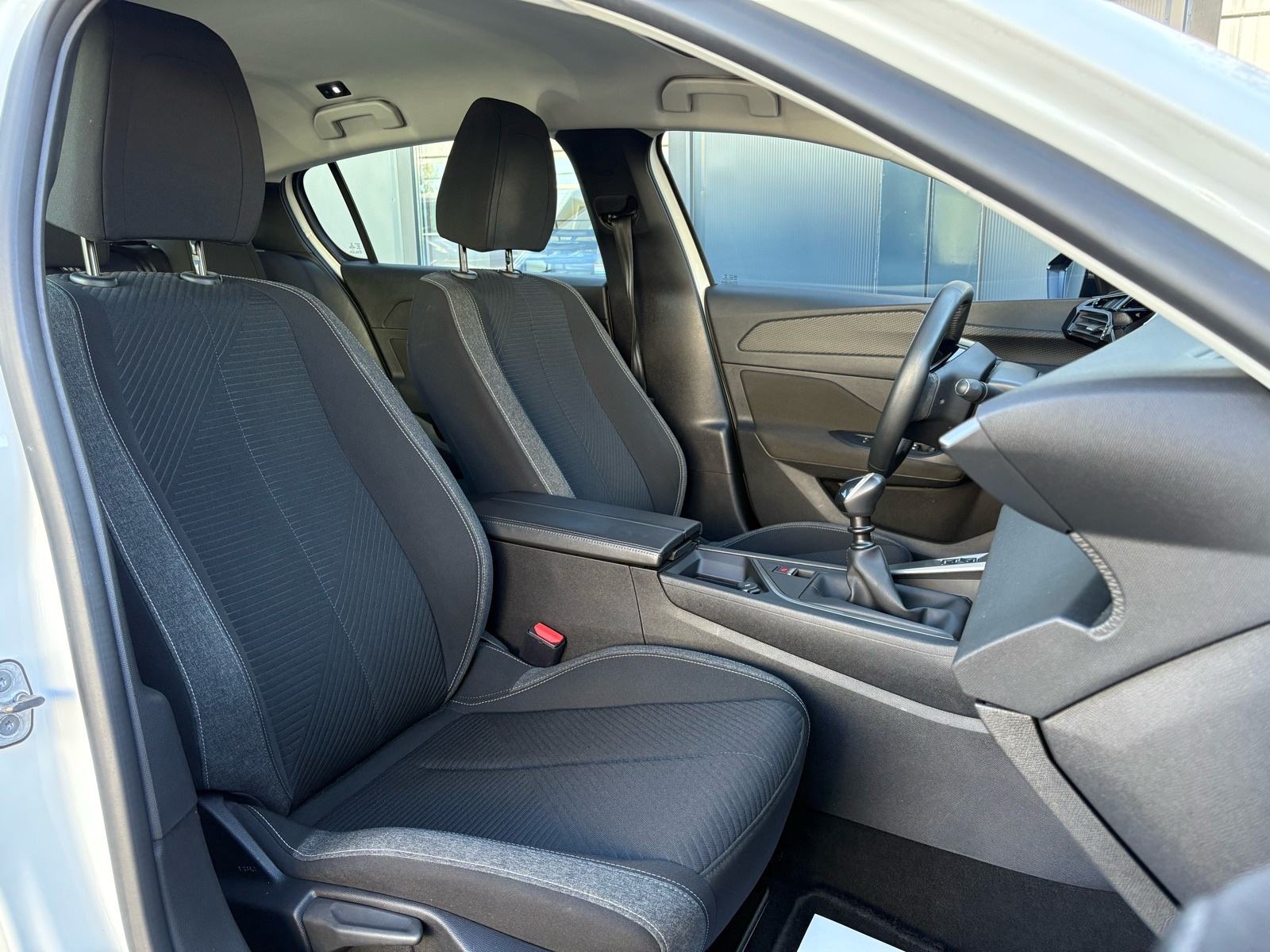 Peugeot 308 1,5 BlueHDi u PDV-u - NAVI - LEASING RATA VEĆ OD: 232,00 €, fotografija 20
