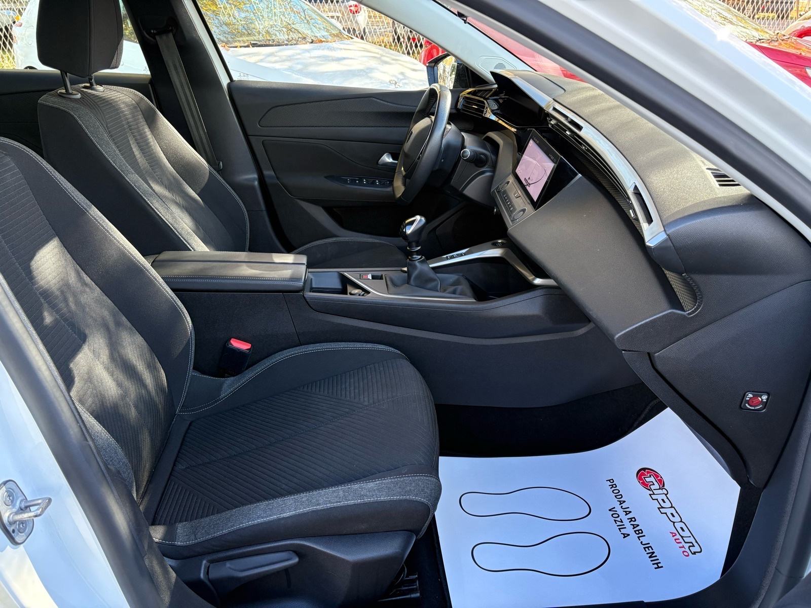 Peugeot 308 1,5 BlueHDi u PDV-u - NAVI - LEASING RATA VEĆ OD: 236,00 €, fotografija 20