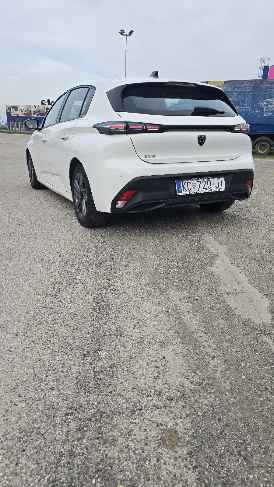 Peugeot 308 1,5, fotografija 4
