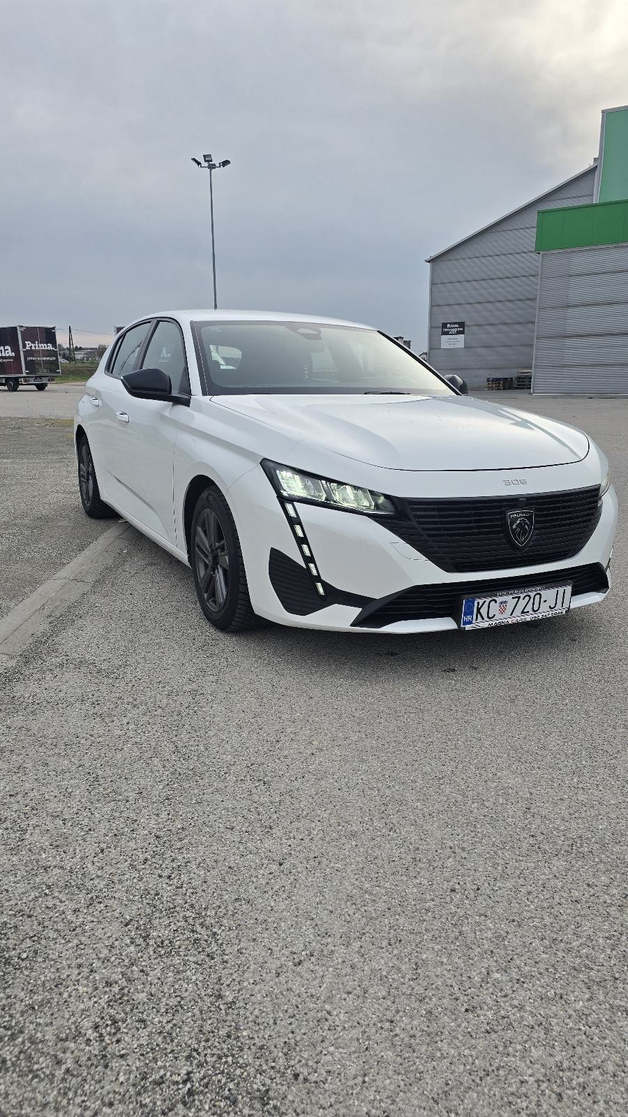 Peugeot 308 1,5, fotografija 5