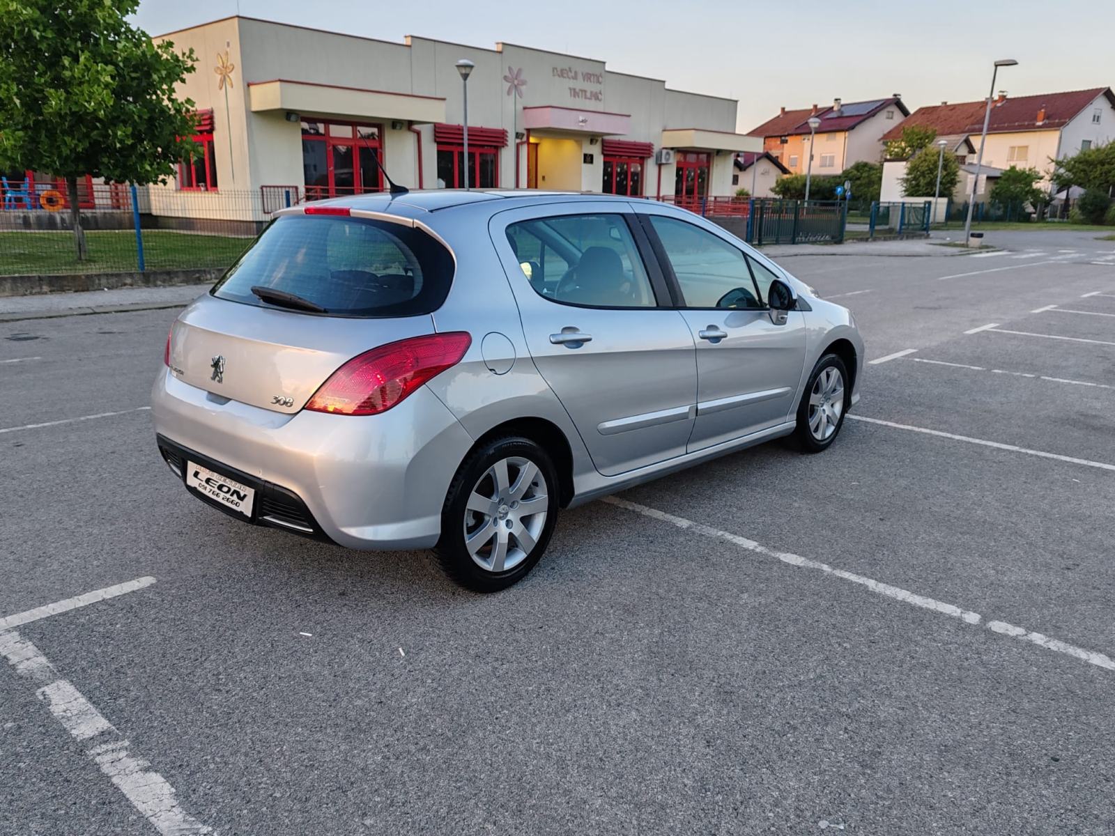 Peugeot 308 1,6 155000 km, 2007 g kartice do 36 rata, fotografija 4