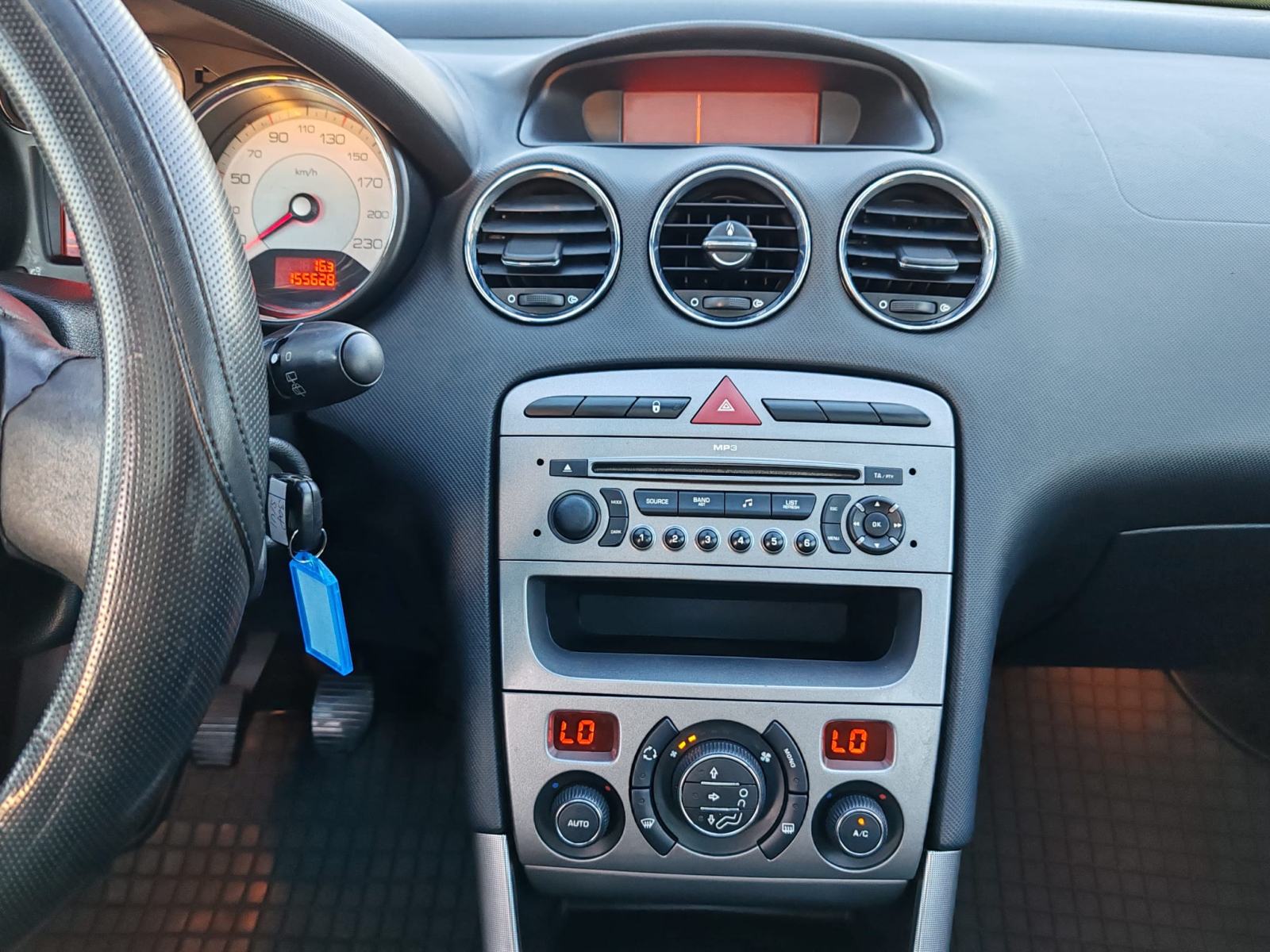 Peugeot 308 1,6 155000 km, 2007 g kartice do 36 rata, fotografija 17