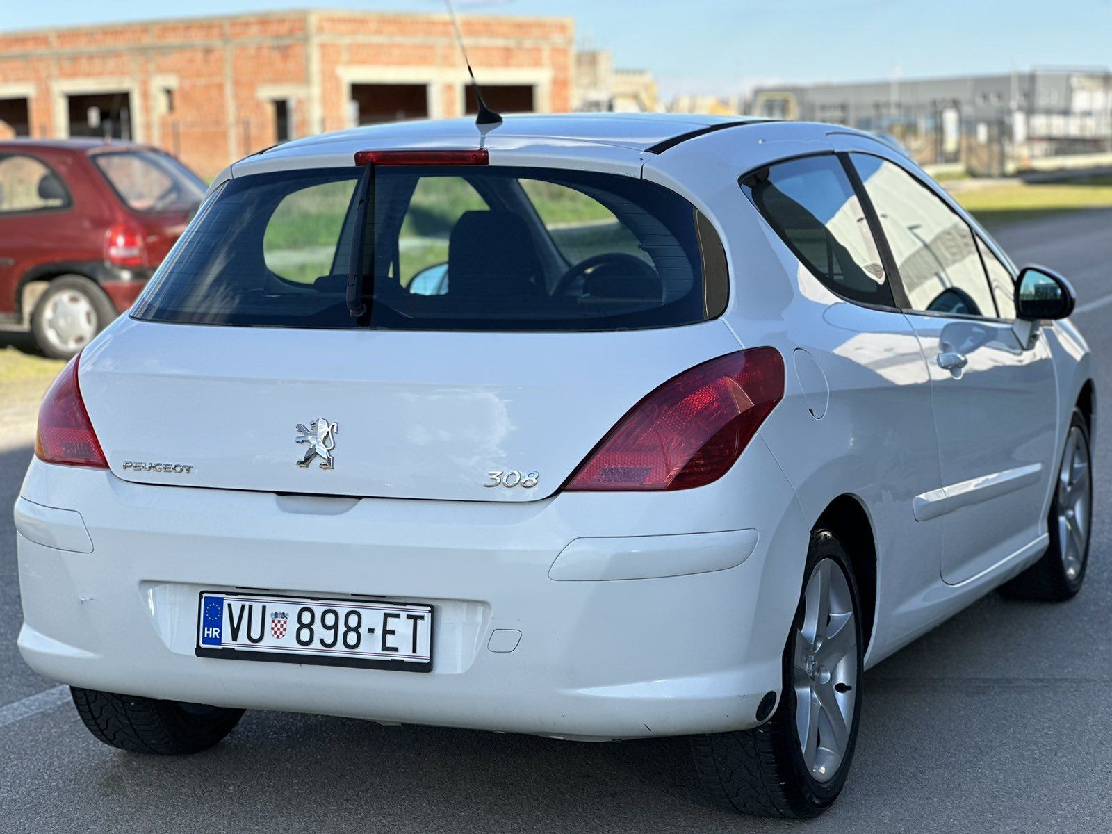 Peugeot 308 1,6 BENZIN PLIN HR AUTO, fotografija 5