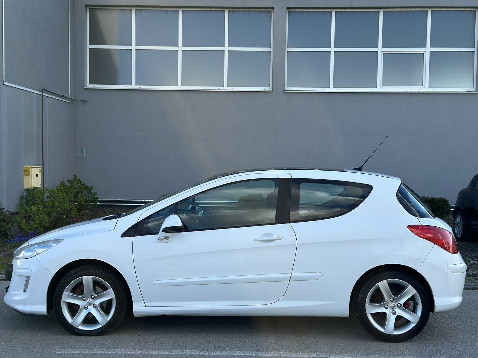 Peugeot 308 1,6 BENZIN PLIN HR AUTO, fotografija 8