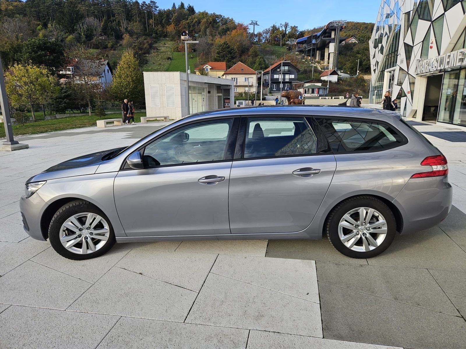 Peugeot 308 1,6 BlueHDi dobro stanje, fotografija 7