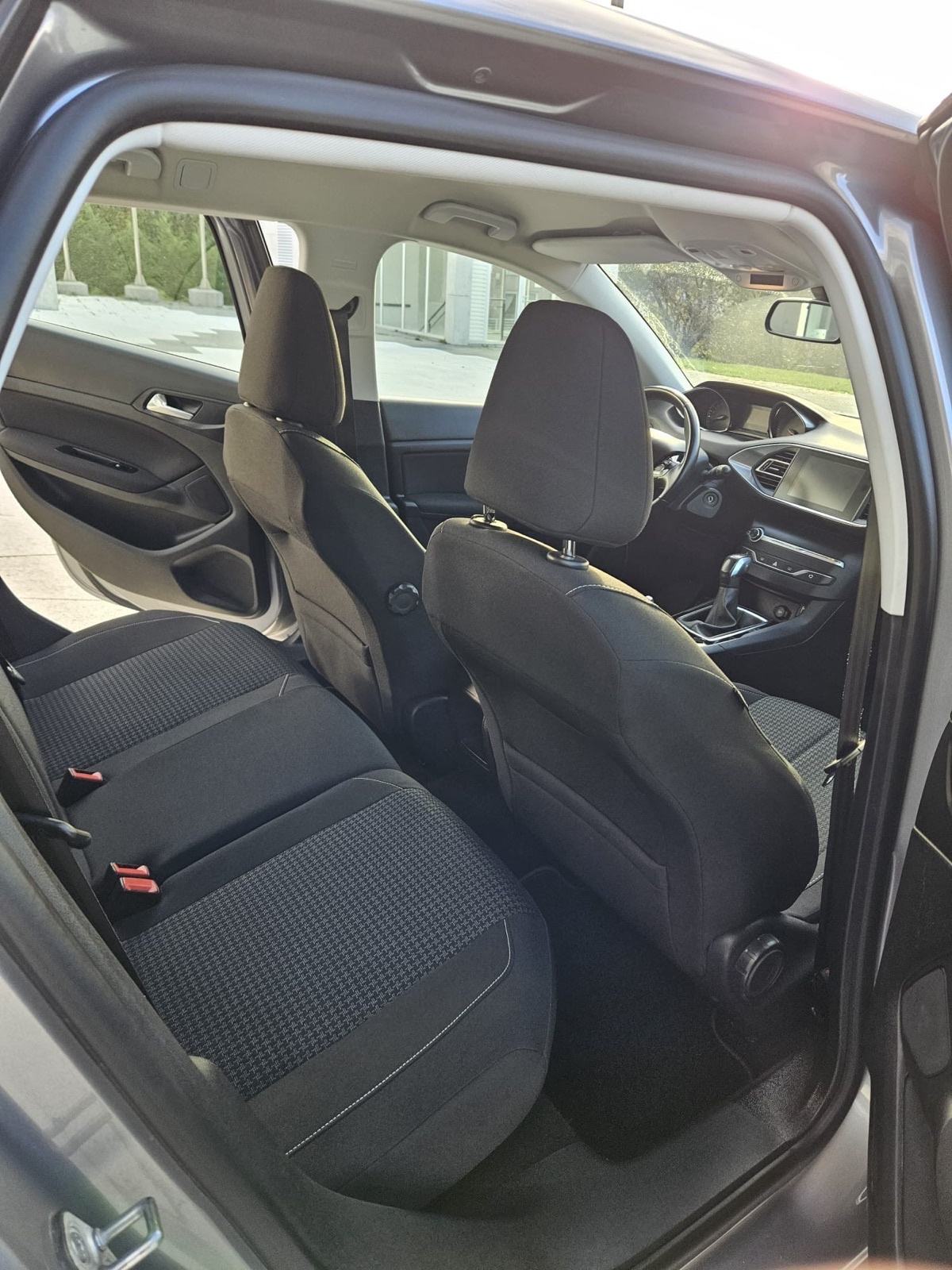 Peugeot 308 1,6 BlueHDi dobro stanje, fotografija 10