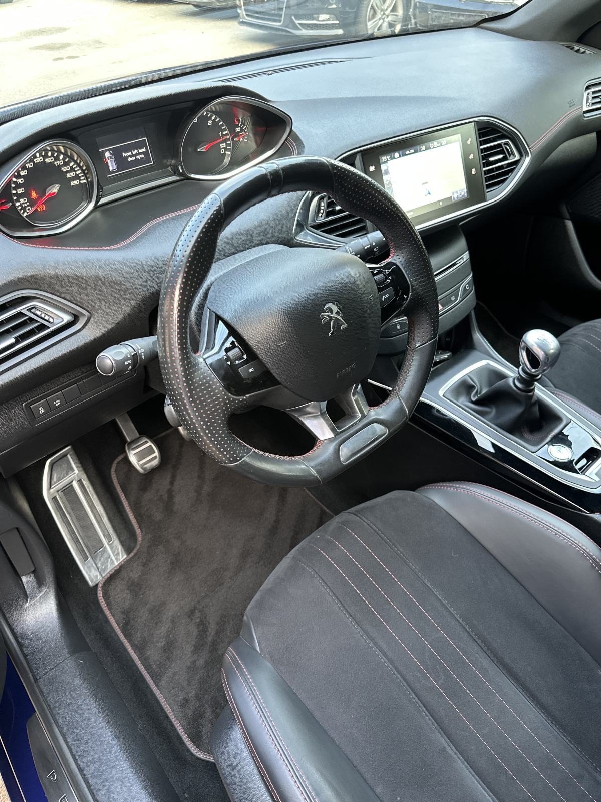 Peugeot 308 1,6 BlueHDi * GT LINE * NAVI * PANORAMA * KAMERA * JAMSTVO, fotografija 8