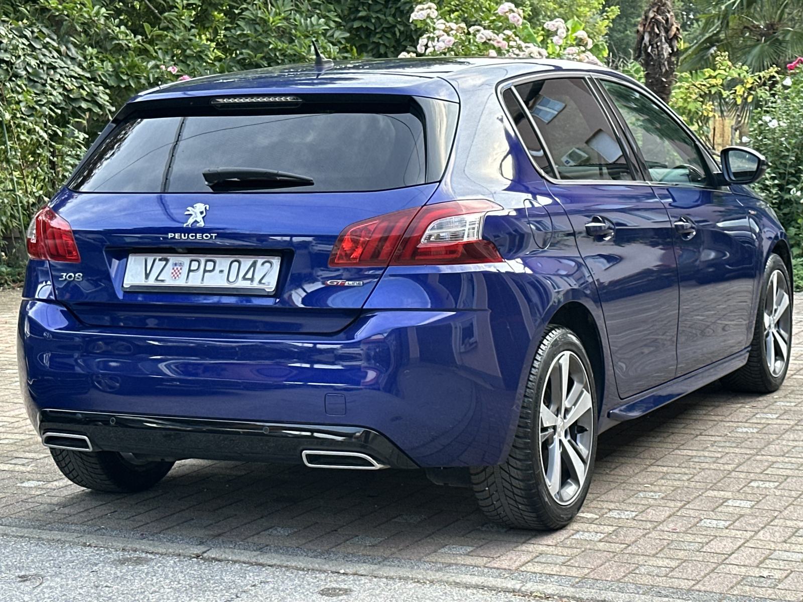 Peugeot 308 1,6 BlueHDi * GT LINE * NAVI * PANORAMA * KAMERA * JAMSTVO, fotografija 4