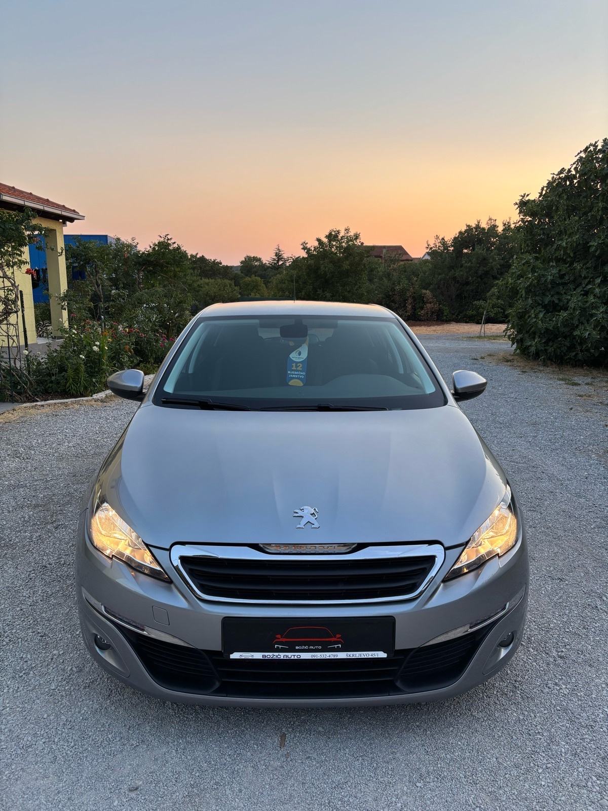 Peugeot 308 1,6 BlueHDi,TOP STANJE,VELIKI SERVIS,JAMSTVO., fotografija 8
