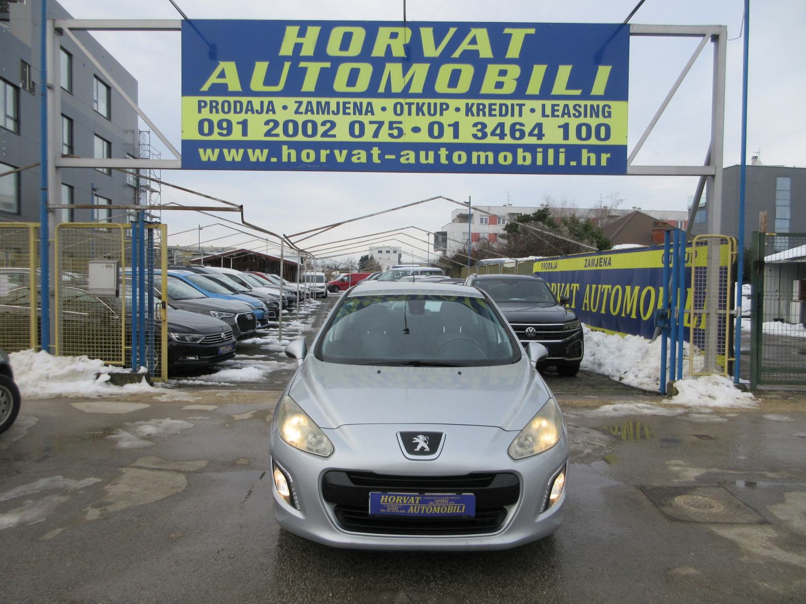 Peugeot 308 1,6 e-HDi,111Ks,Novo registriran,Nove Zimske Gume,Klima,., fotografija 2