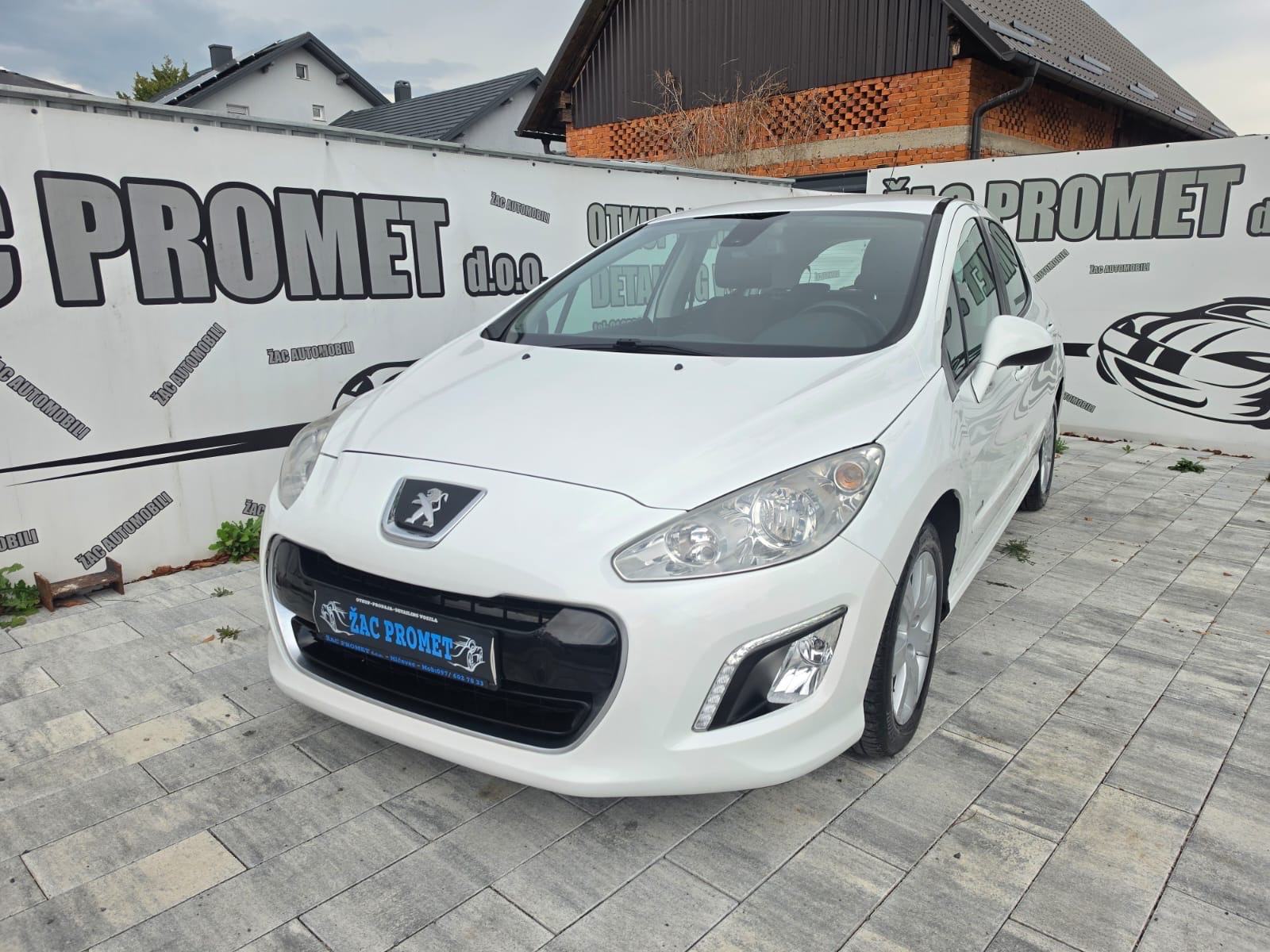 Peugeot 308 1,6 e-HDi # 132 TKM# KAO NOV # KRED- KART # HR- AUTO, fotografija 14